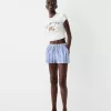 Shorts with elastic waistband detail
