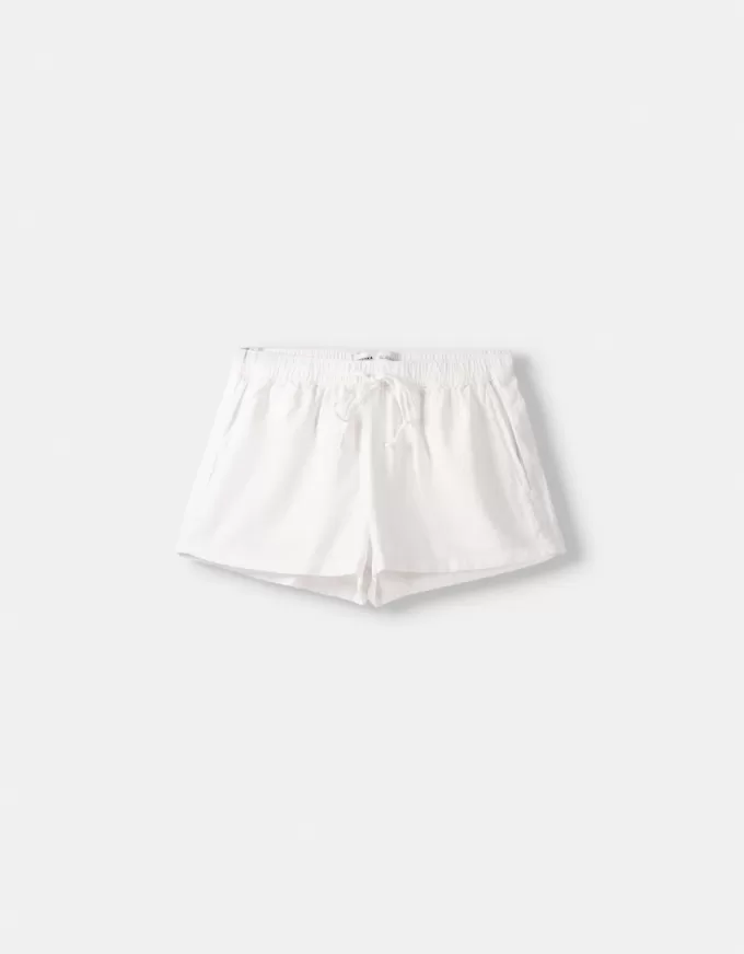 Shorts with elastic waistband detail