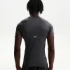 Slim-fit short sleeve T-shirt with seams Slim-fit short sleeve T-shirt with seams