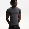 Slim-fit short sleeve T-shirt with seams Slim-fit short sleeve T-shirt with seams