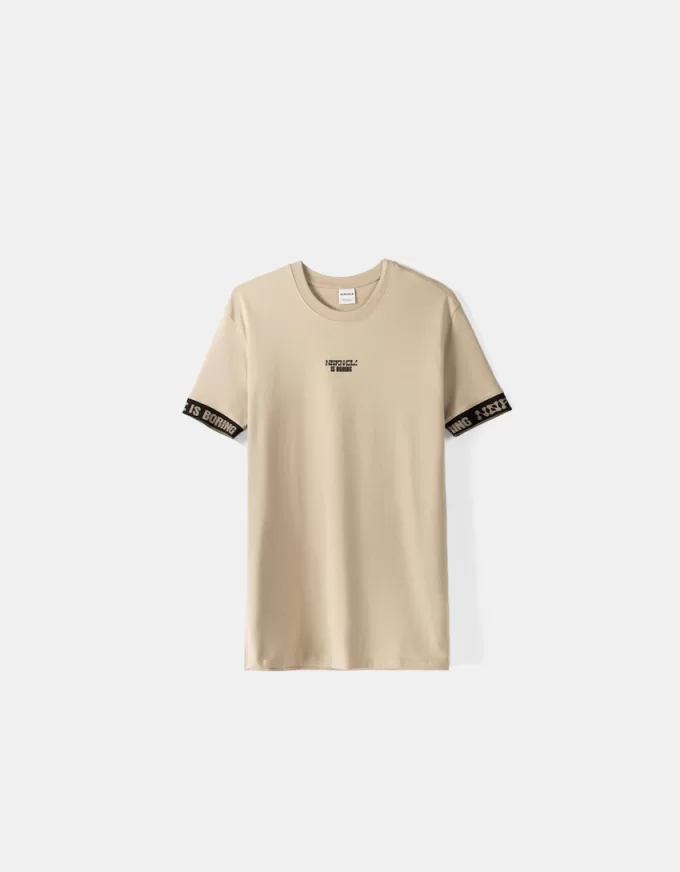 Slim-fit short sleeve T-shirt with stripe detail Slim-fit short sleeve T-shirt with stripe detail