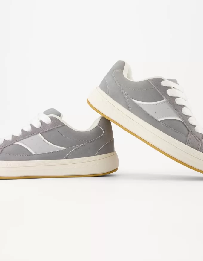 Split leather skater sneakers Split leather skater sneakers