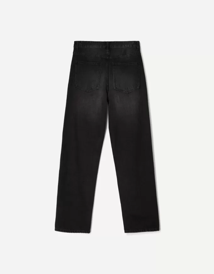 Straight fit ’90s jeans