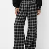 Straight fit plaid pants Straight fit plaid pants