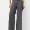 Straight fit twill printed pants Straight fit twill printed pants