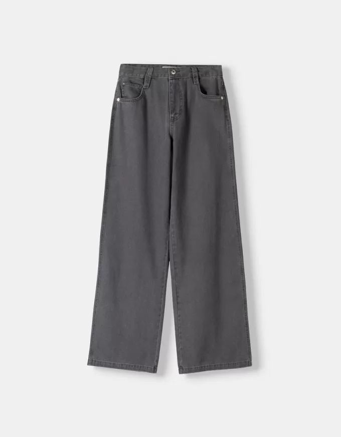 Straight fit twill printed pants Straight fit twill printed pants
