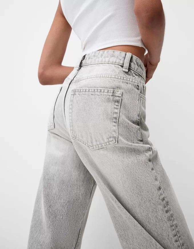 Straight fit wide-leg jeans Straight fit wide-leg jeans