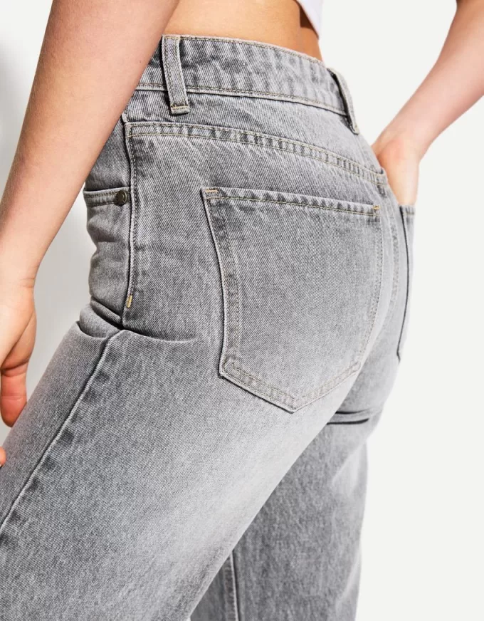 Straight fit wide-leg jeans Straight fit wide-leg jeans