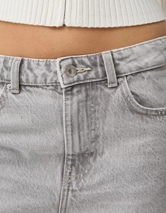 Straight fit wide-leg jeans Straight fit wide-leg jeans
