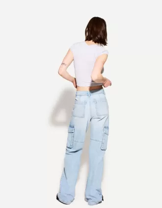 Straight-leg cargo jeans