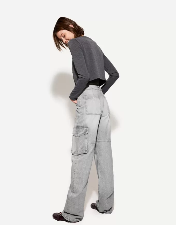 Straight-leg cargo jeans Straight-leg cargo jeans