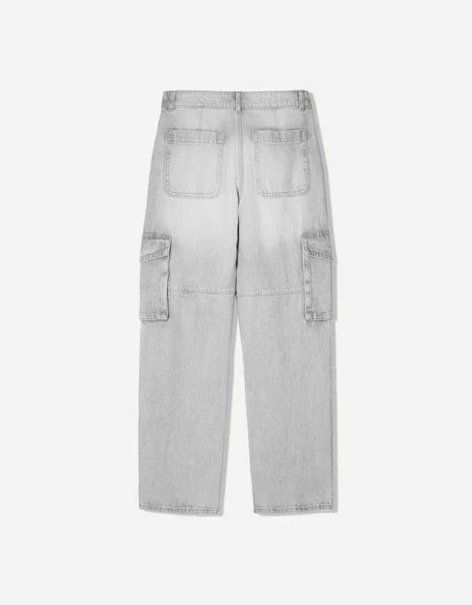 Straight-leg cargo jeans Straight-leg cargo jeans