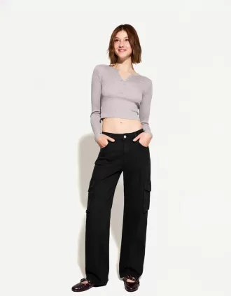 Straight-leg cargo jeans