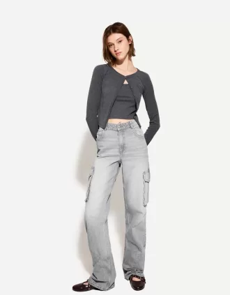 Straight-leg cargo jeans
