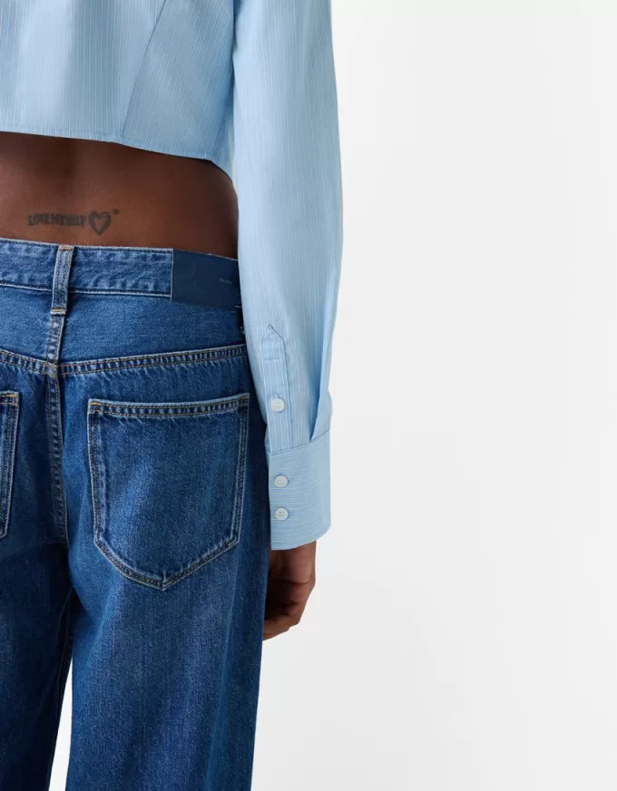 Striped fitted shirt with long sleeves