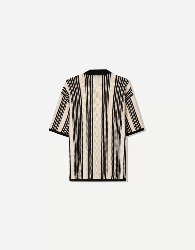 Striped textured short sleeve shirt