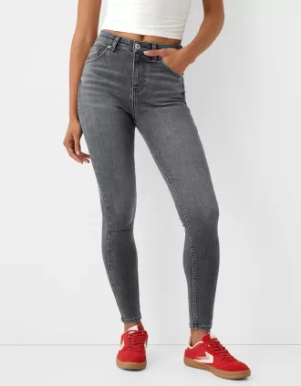 Super high-rise skinny jeans