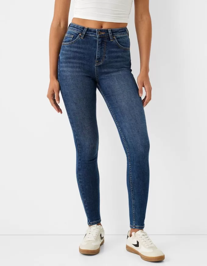 Super high-rise skinny jeans