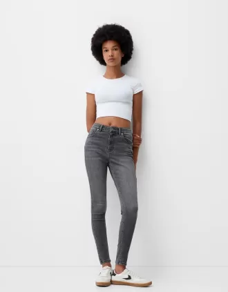 Super high-rise skinny jeans