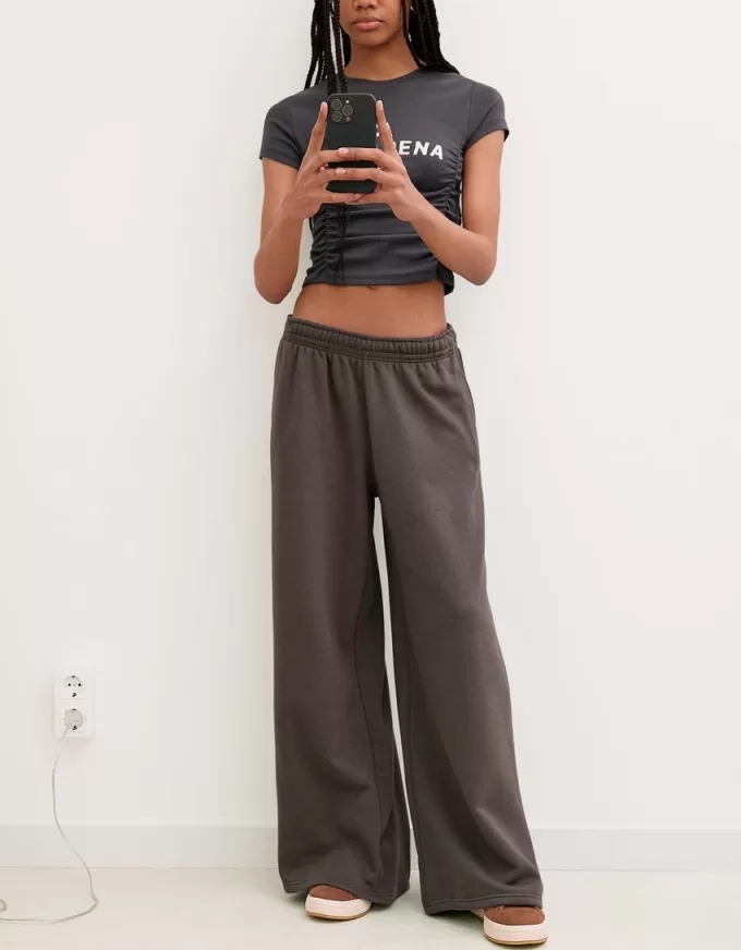 Super wide-leg plush pants Super wide-leg plush pants