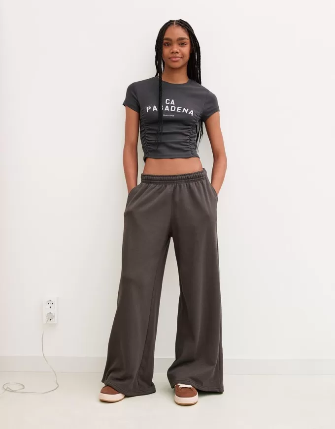 Super wide-leg plush pants Super wide-leg plush pants