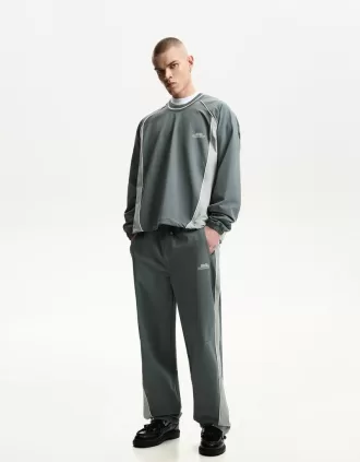 Technical baggy pants