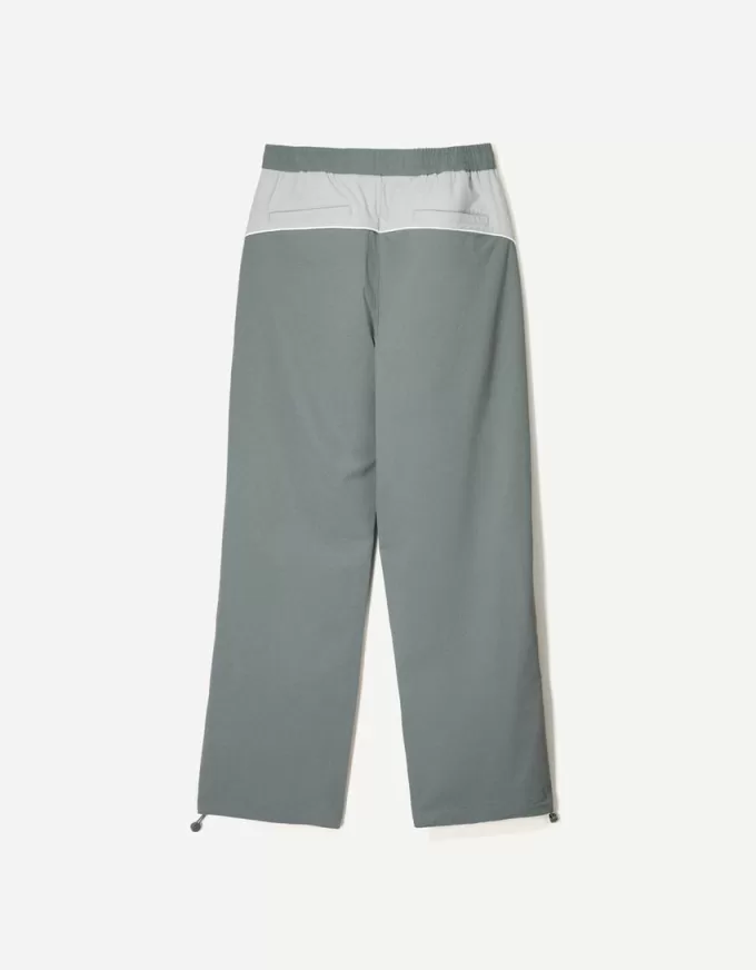 Technical baggy pants
