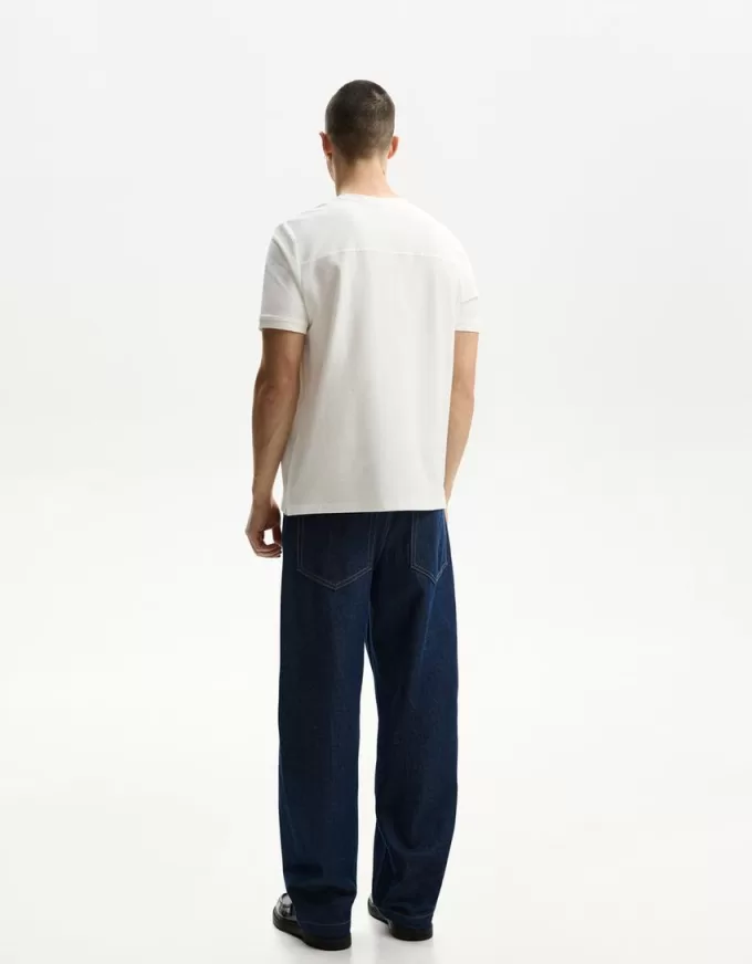 Textured short sleeve T-shirt