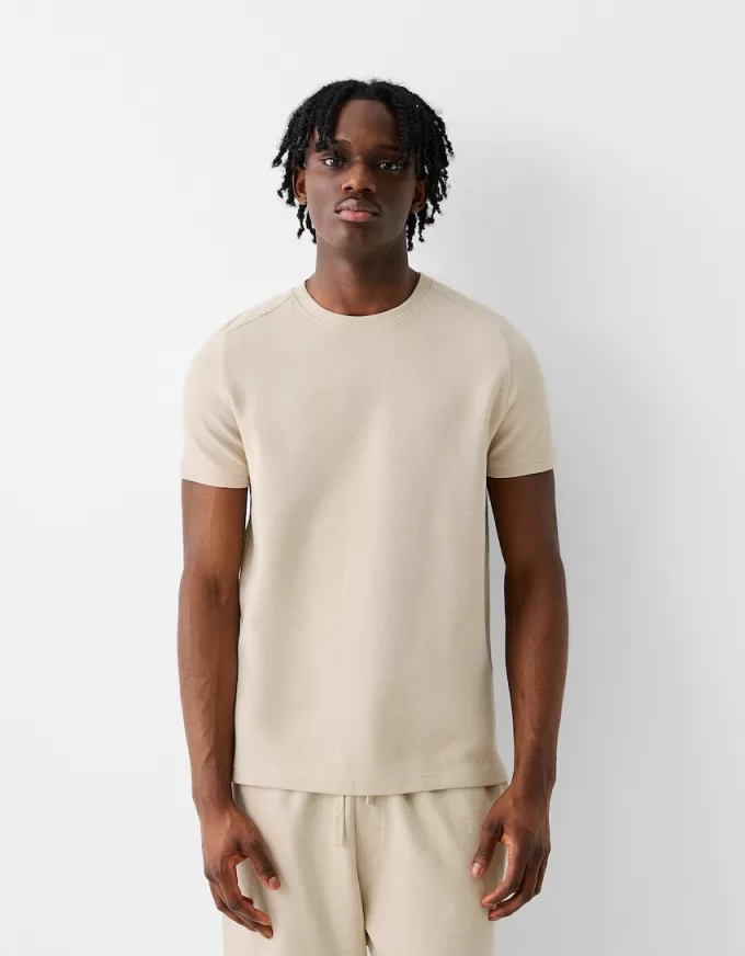 Textured short sleeve T-shirt Textured short sleeve T-shirt