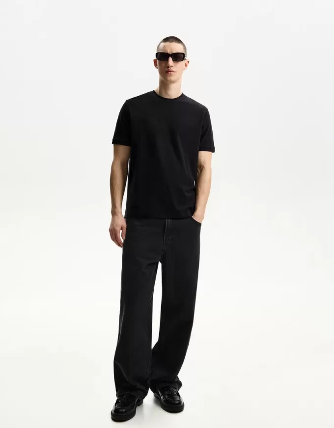 Textured short sleeve T-shirt Textured short sleeve T-shirt