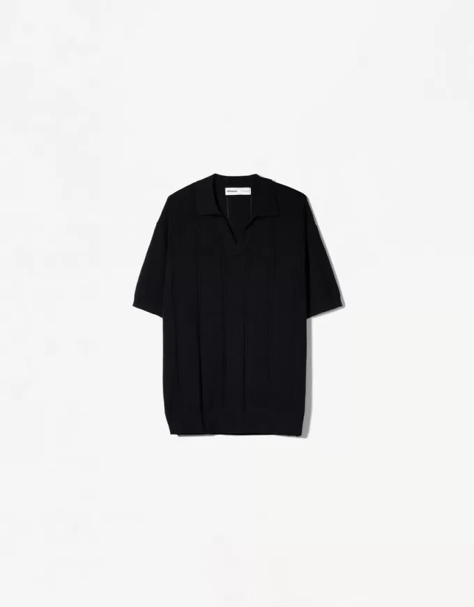 Textured short sleeve polo shirt