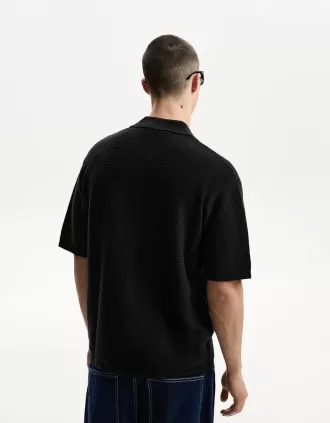 Textured short sleeve shirt