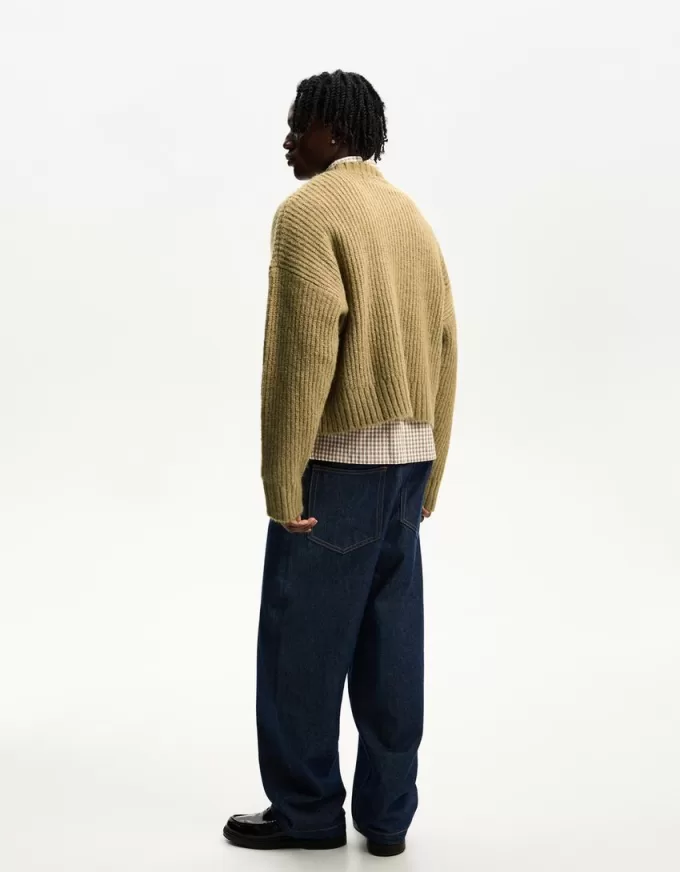 Textured weave embroidered sweater Textured weave embroidered sweater