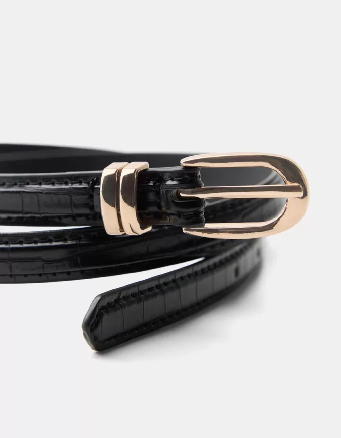 Thin belt with embossed animal print Thin belt with embossed animal print