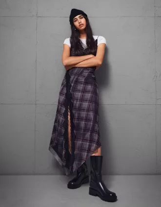 Track sole mid-calf flat ankle boots