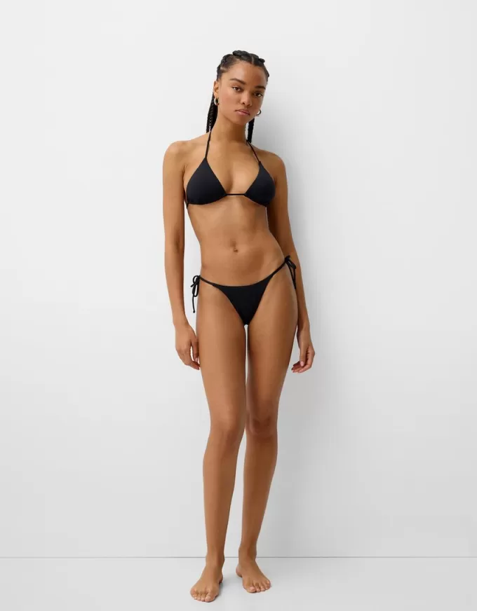 Triangle bikini bottoms