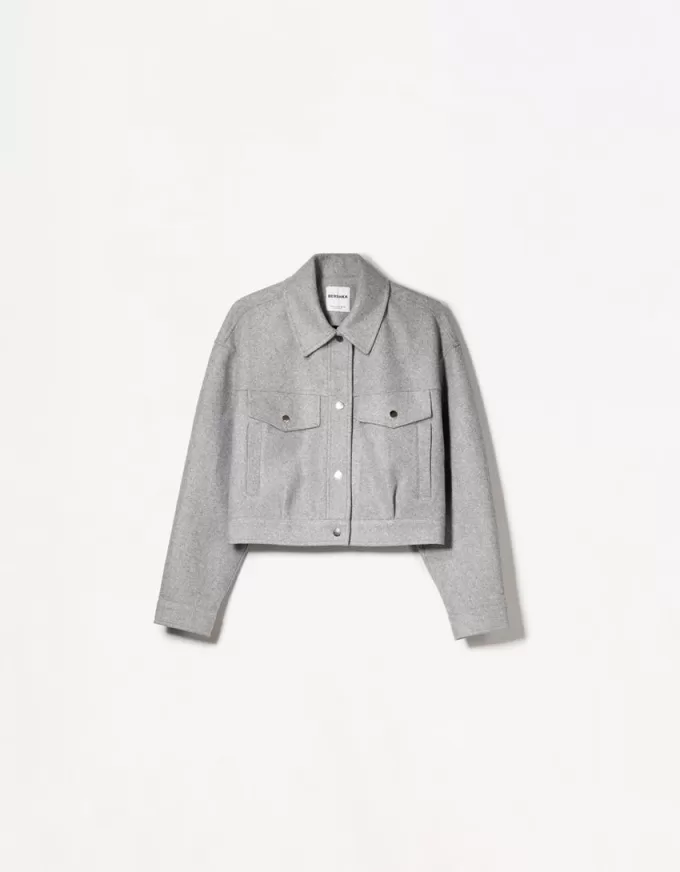 Linen blend halterneck crop top Linen blend halterneck crop top