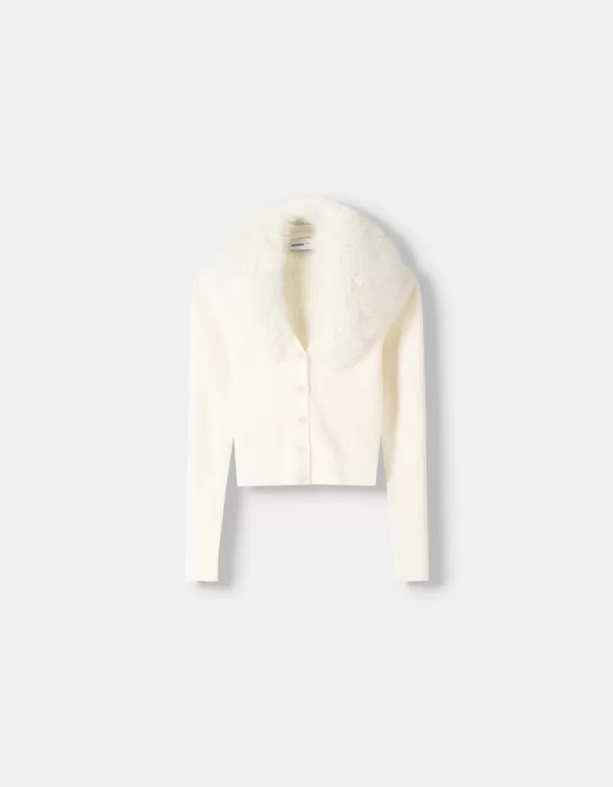 V-neck cardigan with faux fur V-neck cardigan with faux fur