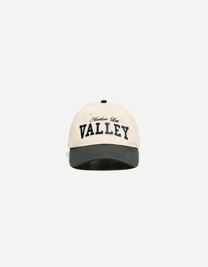 Varsity cap with embroidery