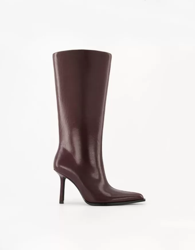 Wide-calf high-heel boots
