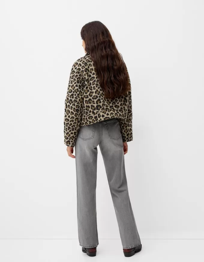 Wide-leg ’90s jeans Wide-leg ’90s jeans