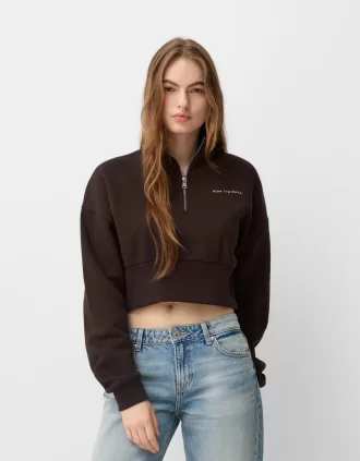 Zipped sweatshirt with embroidery