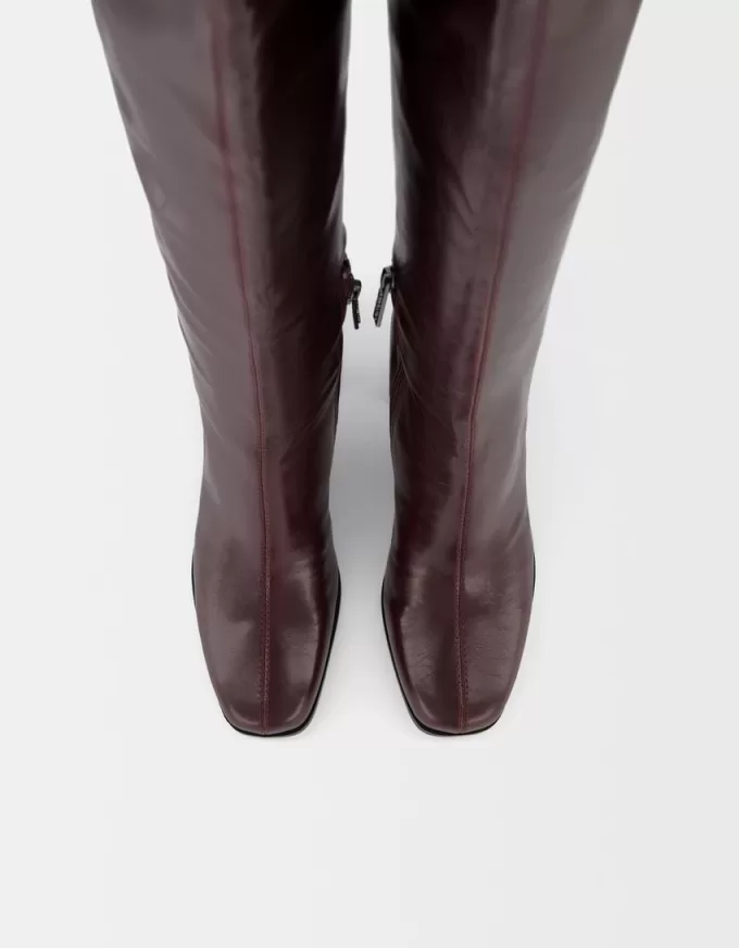 high-heel over-the-knee boots