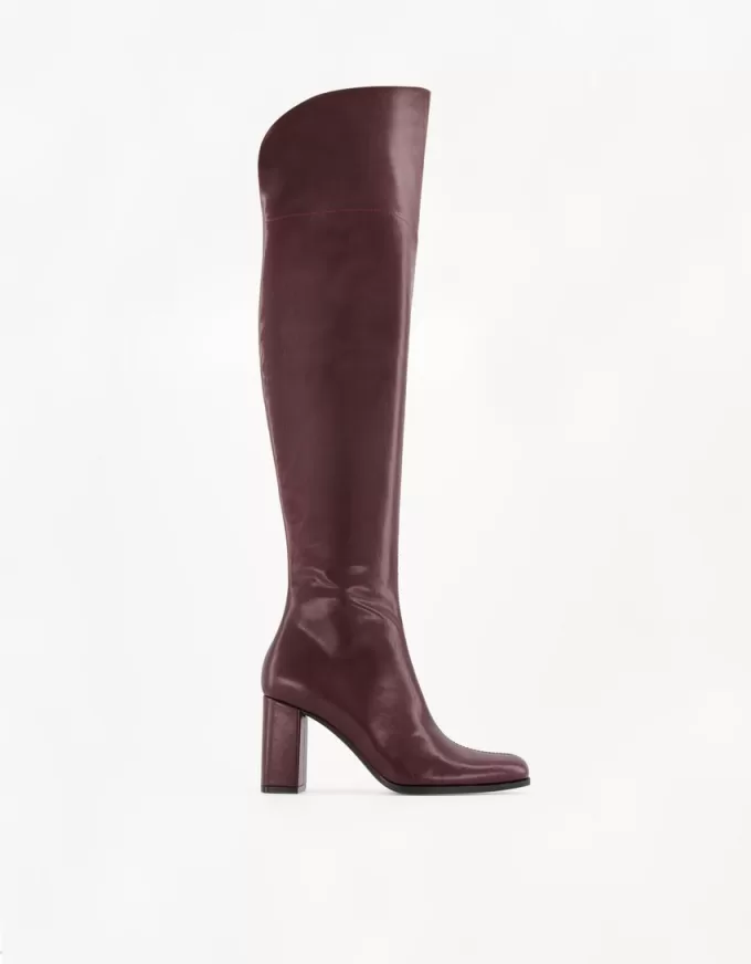 high-heel over-the-knee boots